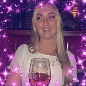 Meet your Posher, Katherine